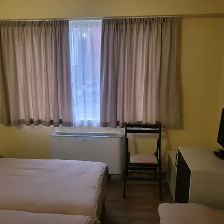 Otel хисаря 2*